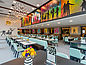 The restaurant area of the CityStar Youth Hostel Pirmasens with Duropal HPL in an individual print.