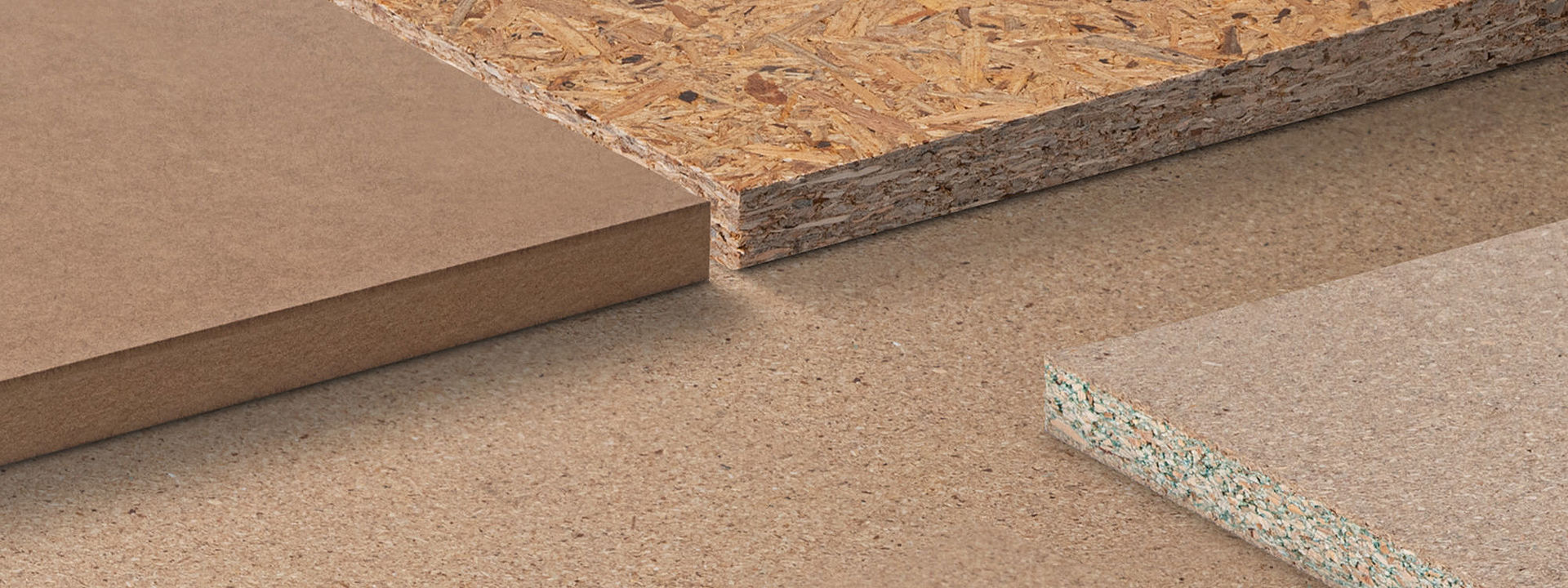 verschiedene Holzwerkstoffplatten nebeneinander  verschiedene Holzwerkstoffplatten nebeneinander
