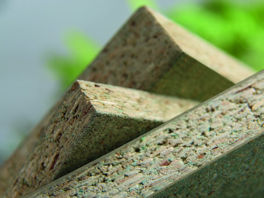 Pfleiderer's raw particleboard range is diverse A product stack of different raw particle board types