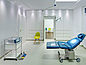 Une salle de traitement équipée de la surface MicroPLUS® de Pfleiderer.