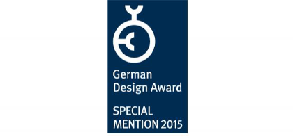 German Design Award 2015 Het logo van de German Design Award met wit lettertype in een donkerblauwe rechthoek